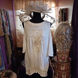 By Chico's Embellished Cold Shoulder Cream Tunic Chico's Size 1